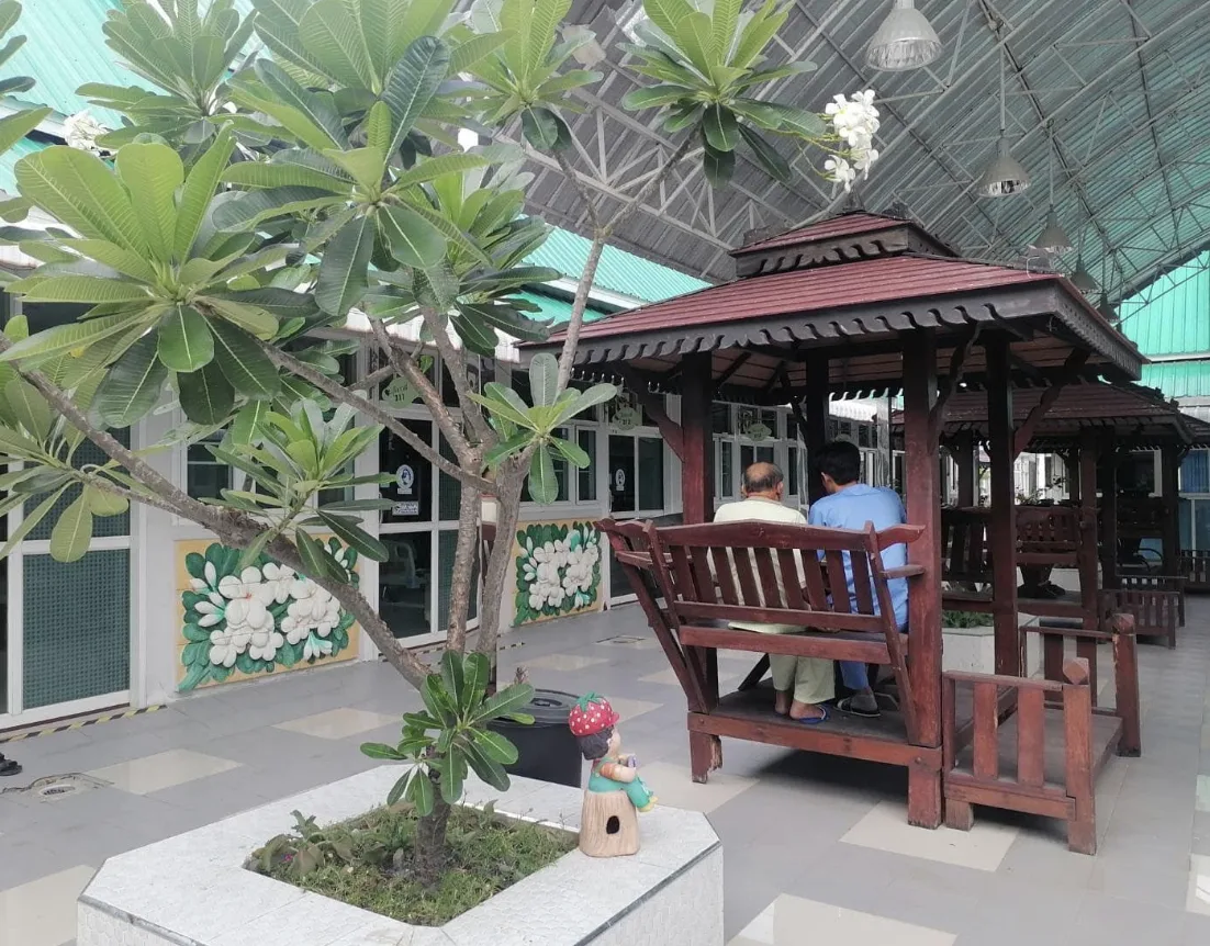 UNH (Universal Nursing Home) สถานดูแลสุขภาพผู้สูงอายุ และผู้ป่วยระยะฟื้นฟู