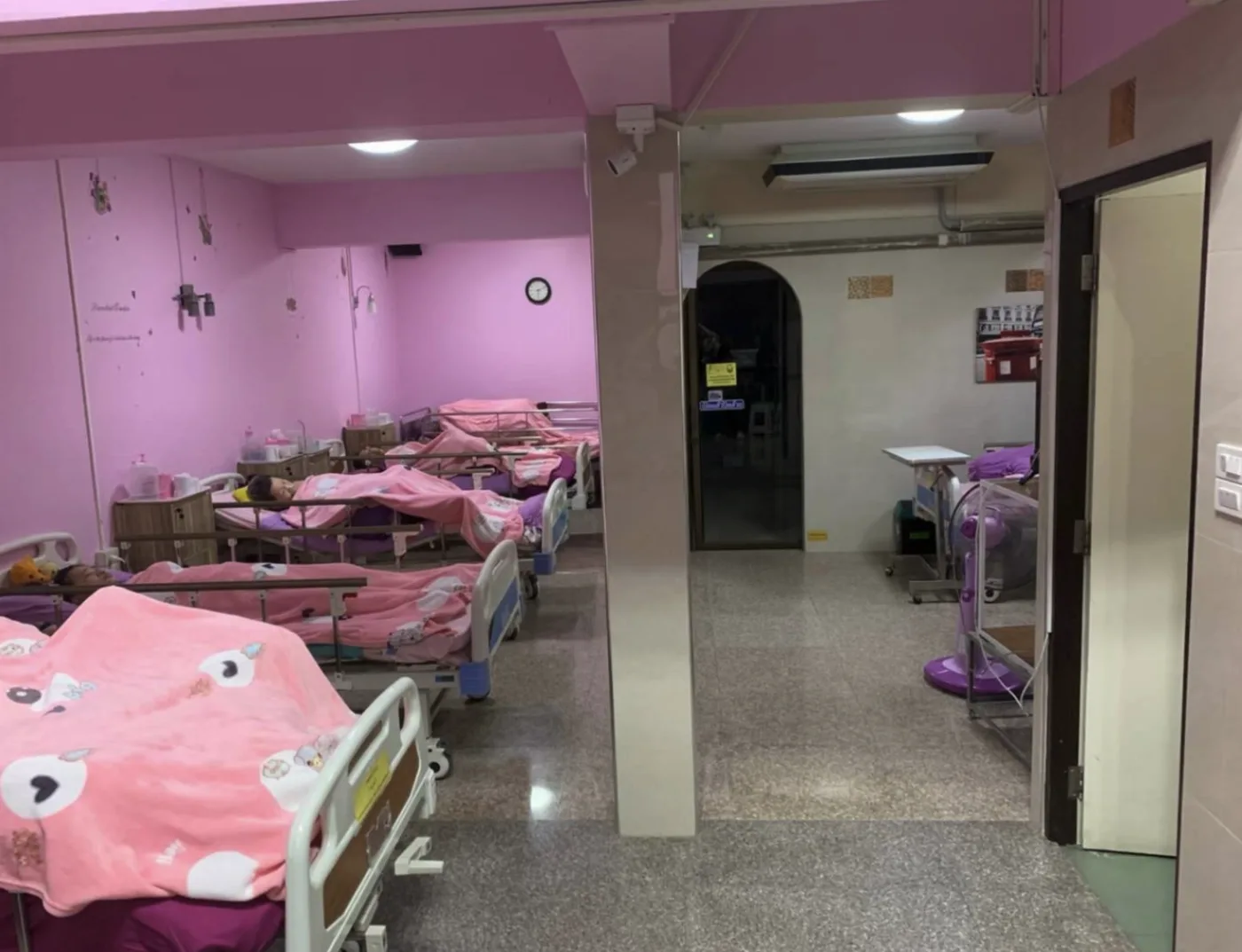 ท่าฉลอมเนอร์สซิ่งโฮม บ้านพักผู้สูงอายุ รูปบรรยากาศ 3