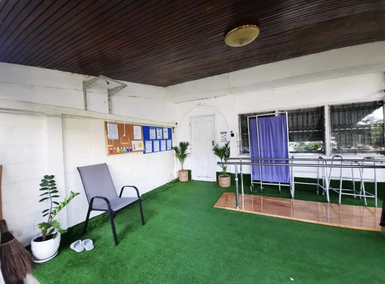 โฮมฮัก เนอร์ซิ่งโฮม(Home Hug Nursing Home) รูปบรรยากาศ 2