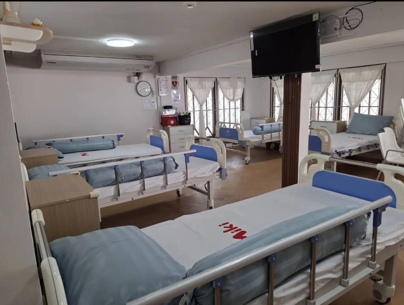 โฮมฮัก เนอร์ซิ่งโฮม -เทพารักษ์- (Home Hug Nursing Home @ Thepharak)