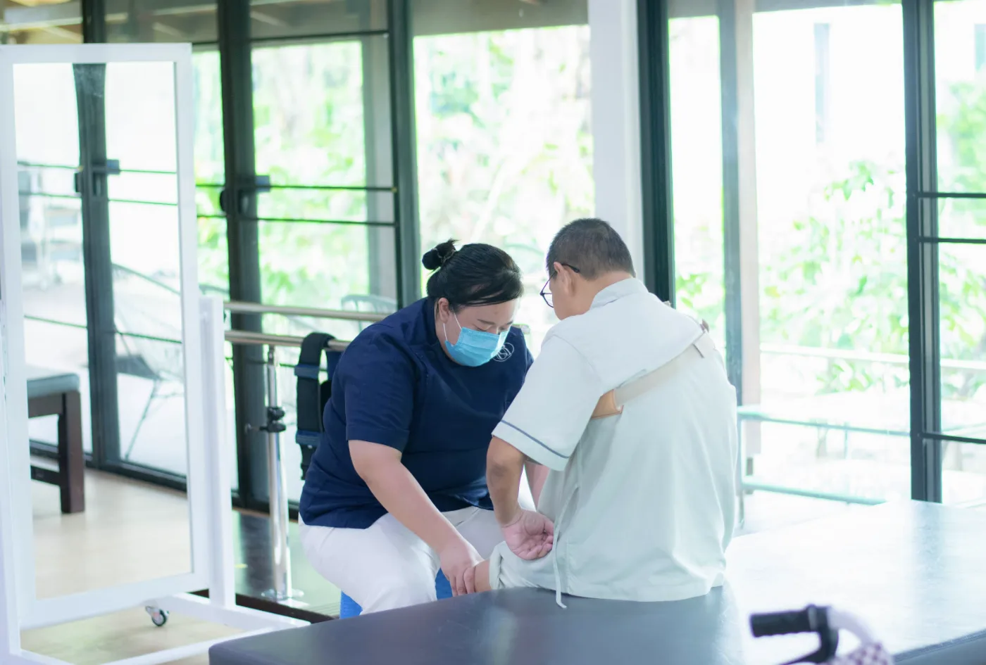 ชนารักษ์ เนอร์สซิ่งโฮม (Chanaruk Nursing Home): ศูนย์ดูแลผู้สูงอายุและฟื้นฟูผู้ป่วยโรคหลอดเลือดสมอง ราชบุรี รูปบรรยากาศ 6