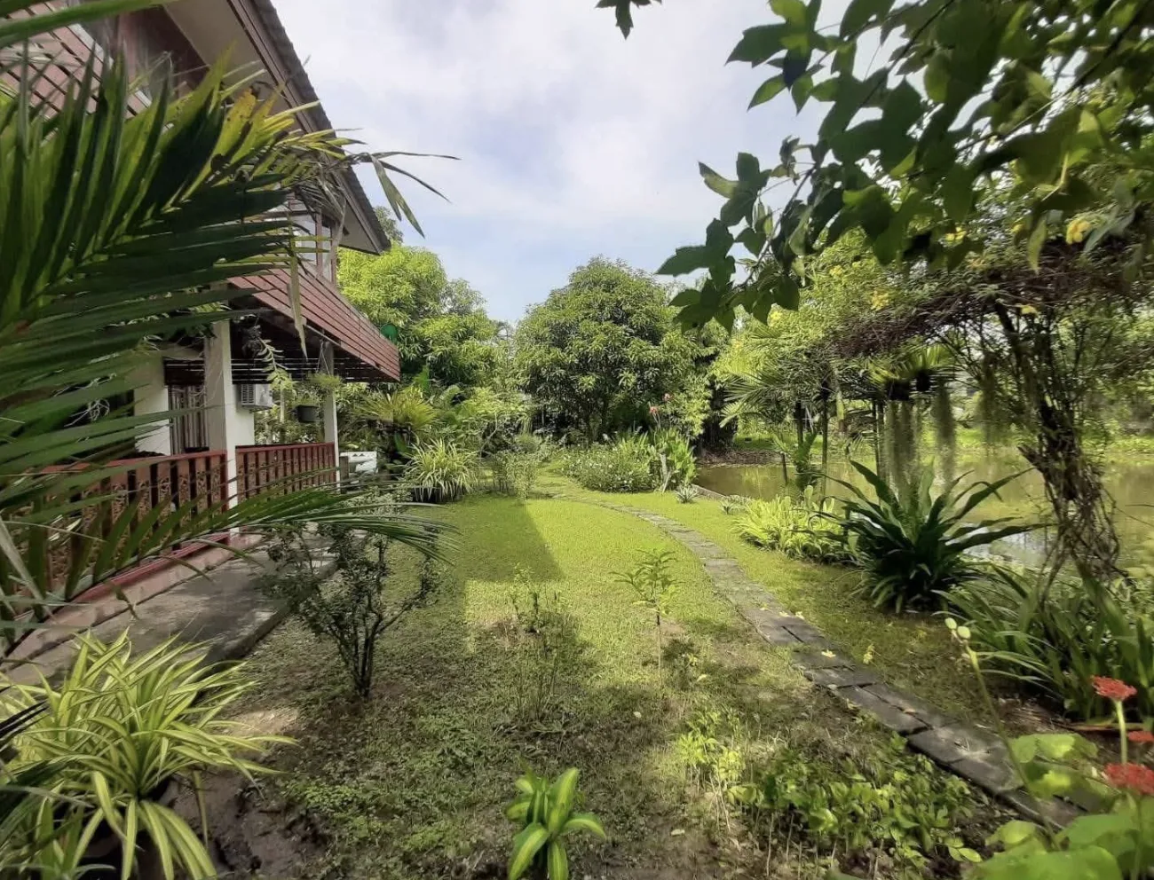 บ้านสวน กมลา เนอร์สซิ่งโฮม (การดูแลผู้สูงอายุหรือผู้มีภาวะพึ่งพิง)